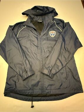 Challenger Sports British Soccer Windbreaker Jacket Men’s L Navy‎ Hooded Vented